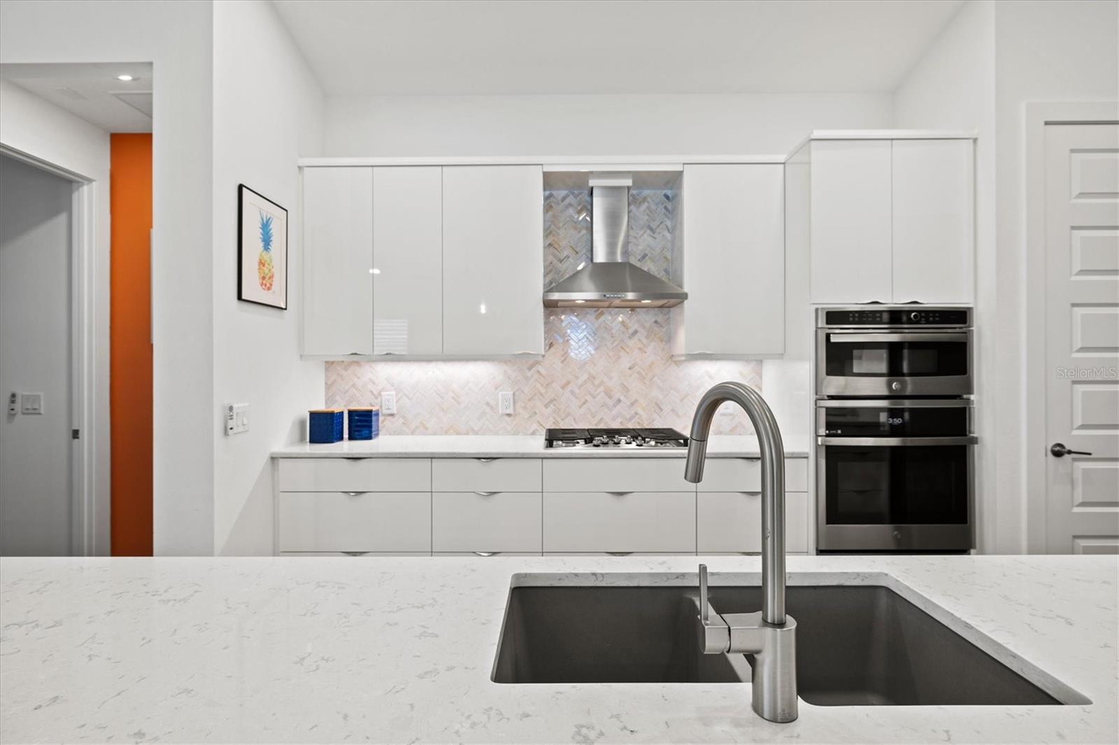 Image 15 of 79 For 8107 Slipway Drive
