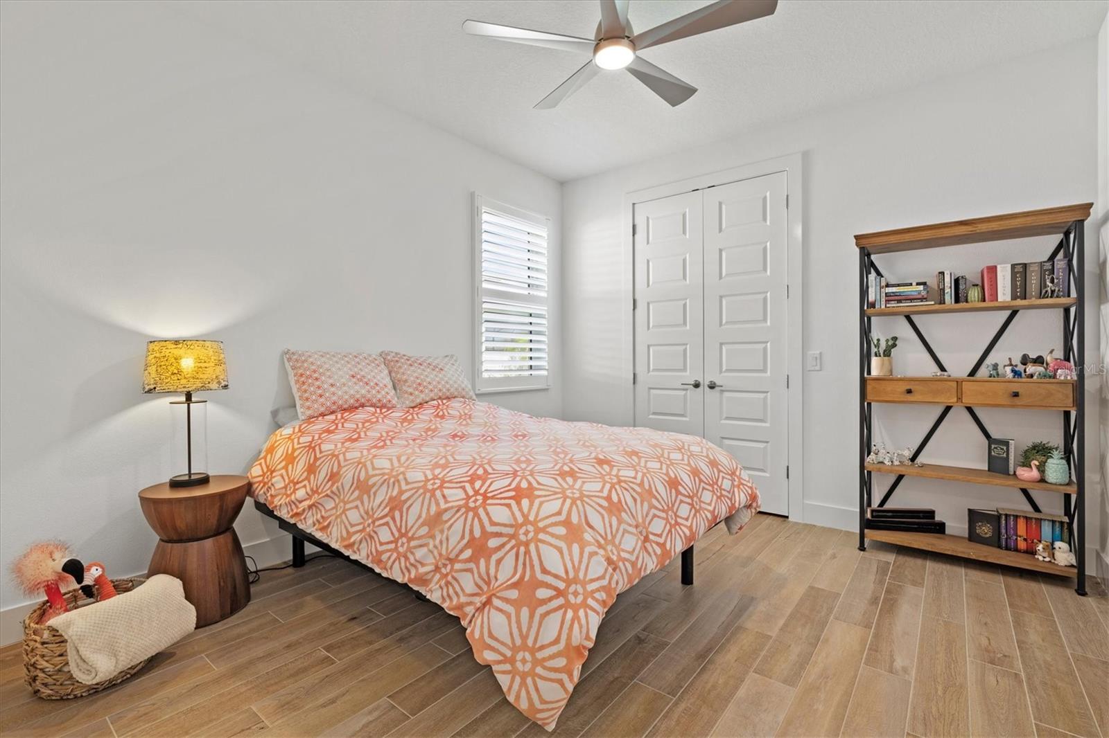 Image 33 of 79 For 8107 Slipway Drive