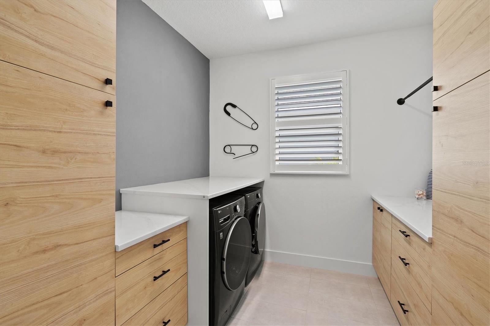 Image 38 of 79 For 8107 Slipway Drive