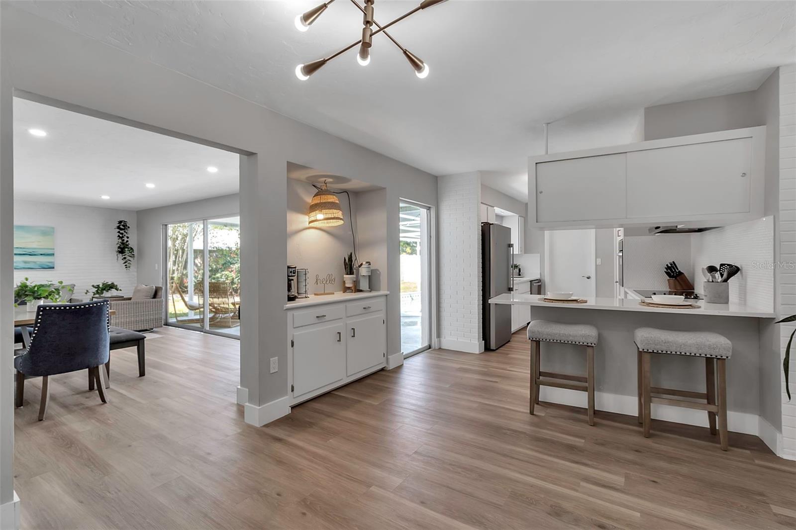 Image 10 of 41 For 3130 Key Way