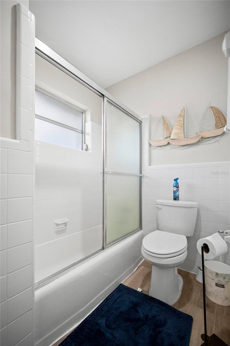 Image 30 of 41 For 3130 Key Way