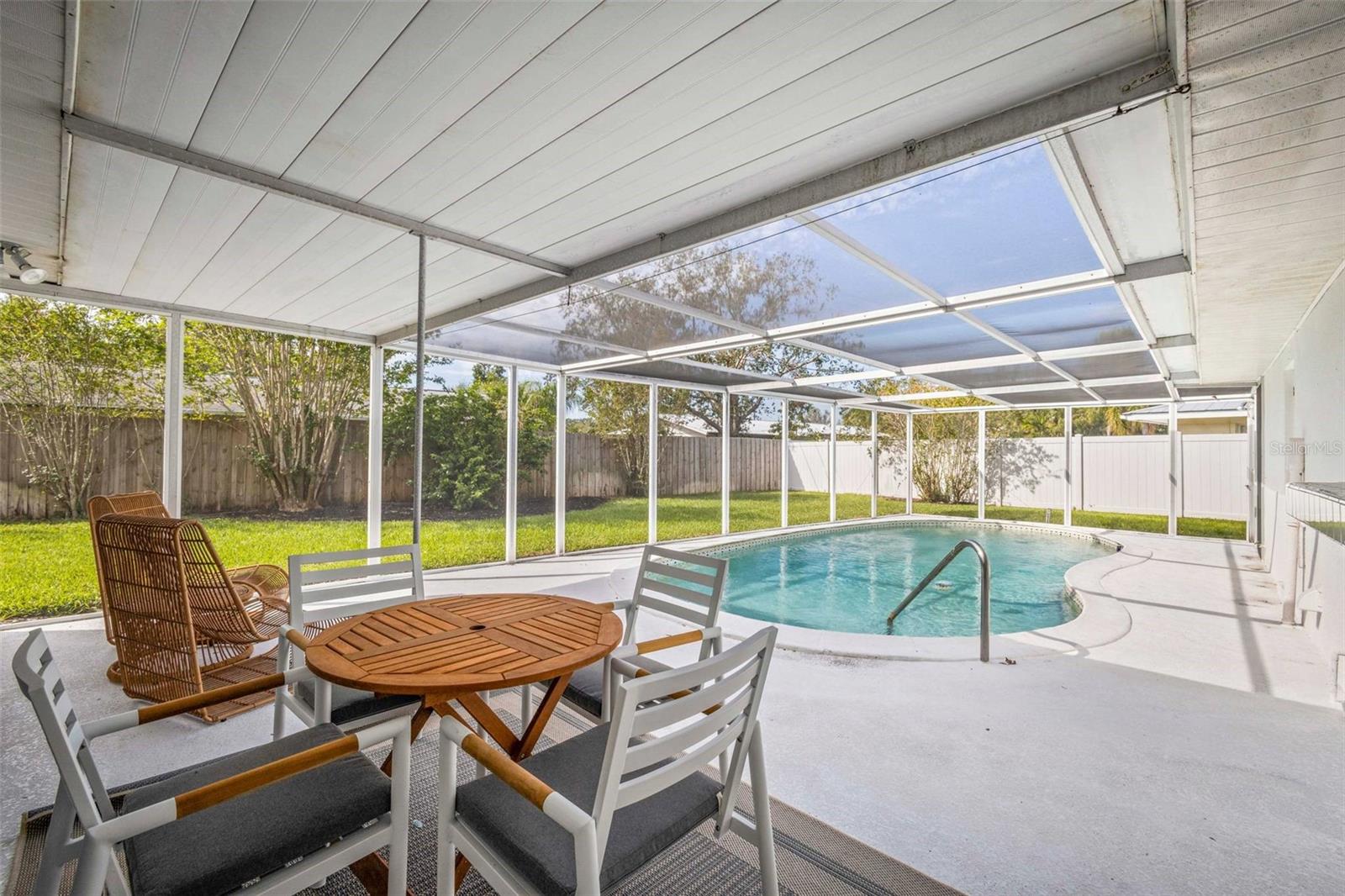 Image 34 of 41 For 3130 Key Way
