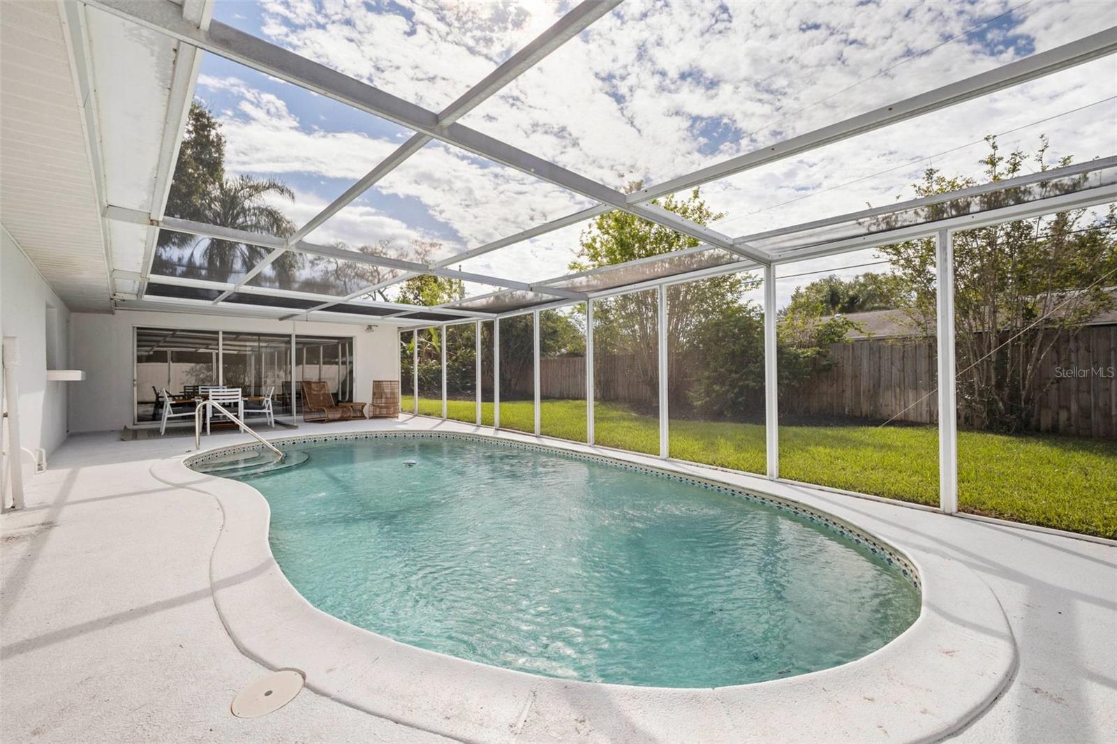 Image 5 of 41 For 3130 Key Way
