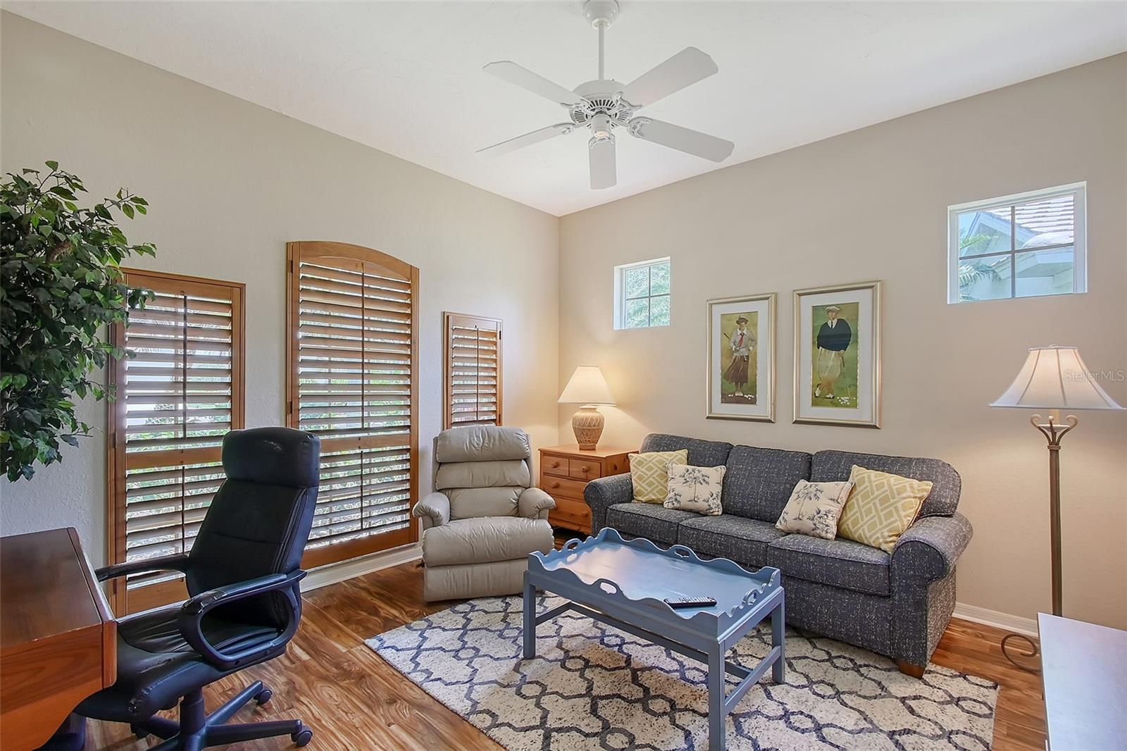 Image 21 of 66 For 7528 Ascot Court