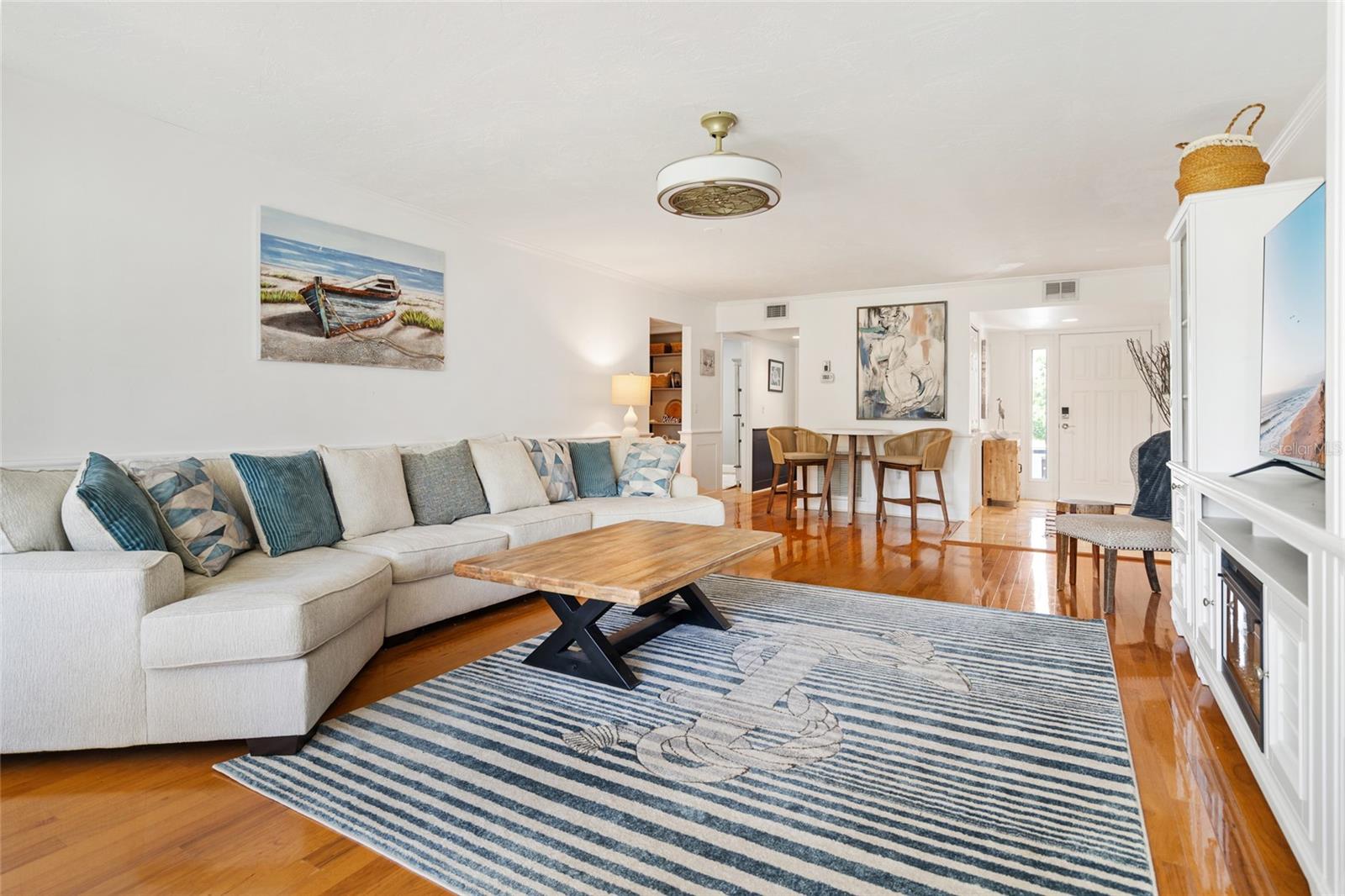 Image 23 of 39 For 5014 Marshfield Road 30