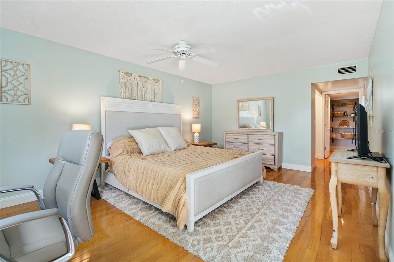 Image 24 of 39 For 5014 Marshfield Road 30