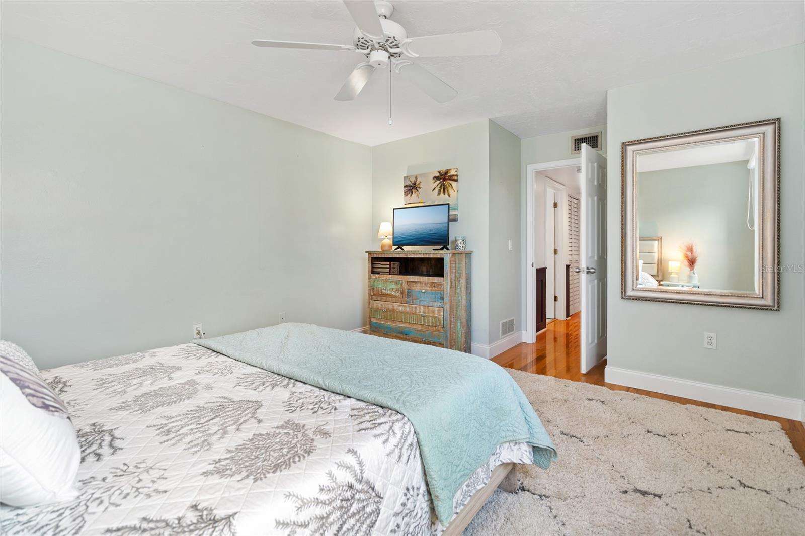 Image 30 of 39 For 5014 Marshfield Road 30