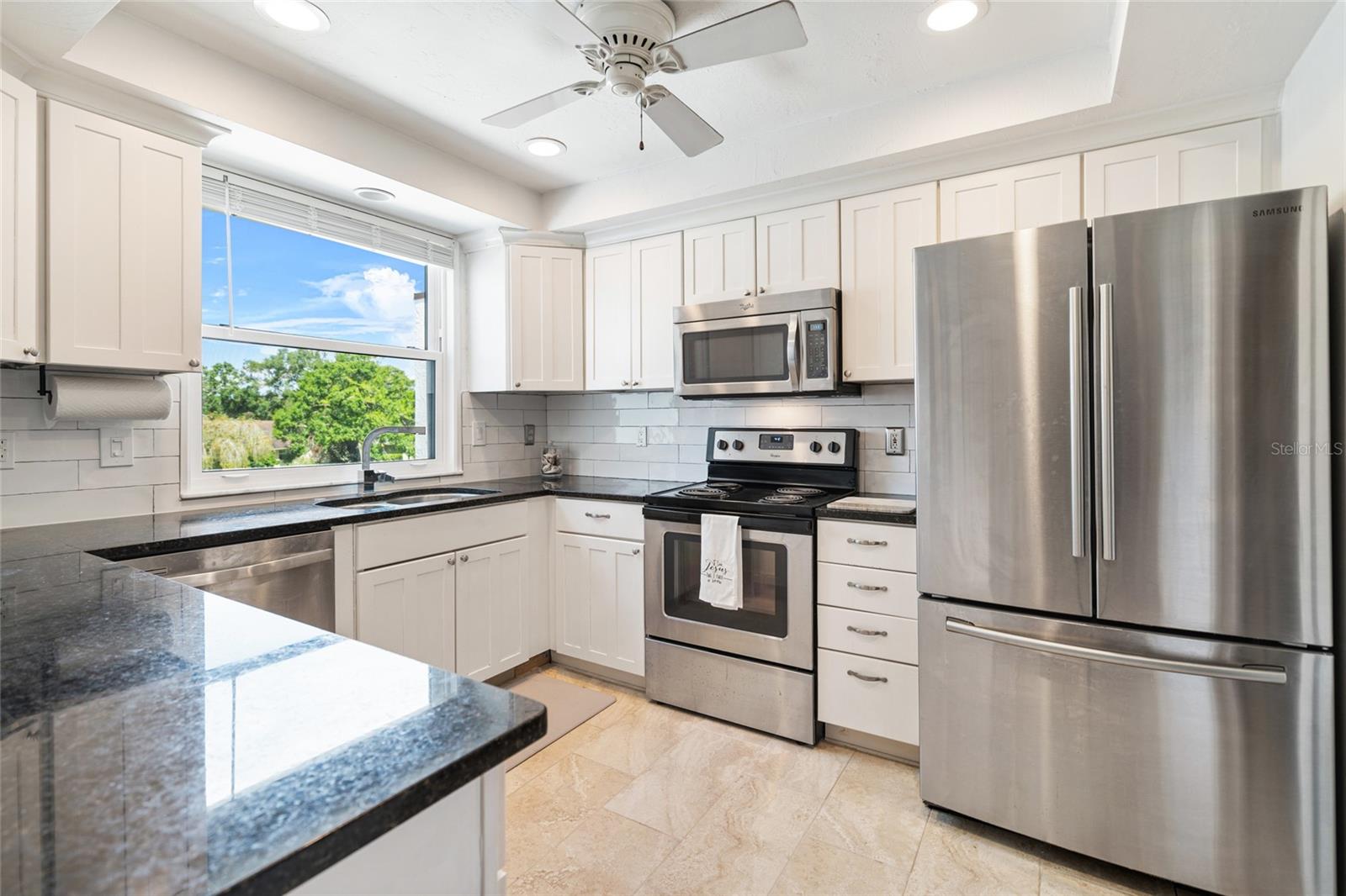 Image 4 of 39 For 5014 Marshfield Road 30