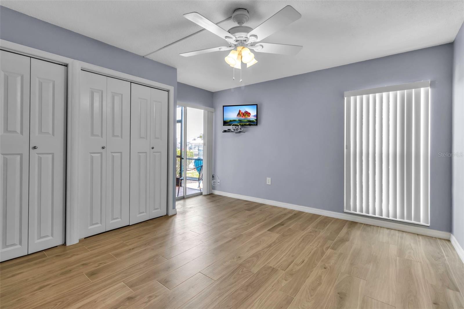Image 16 of 46 For 10415 Waterbird Way 10415