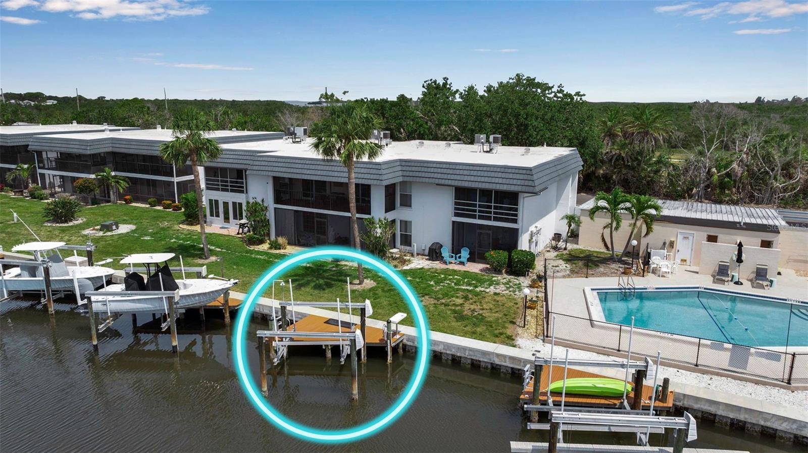 Image 29 of 46 For 10415 Waterbird Way 10415