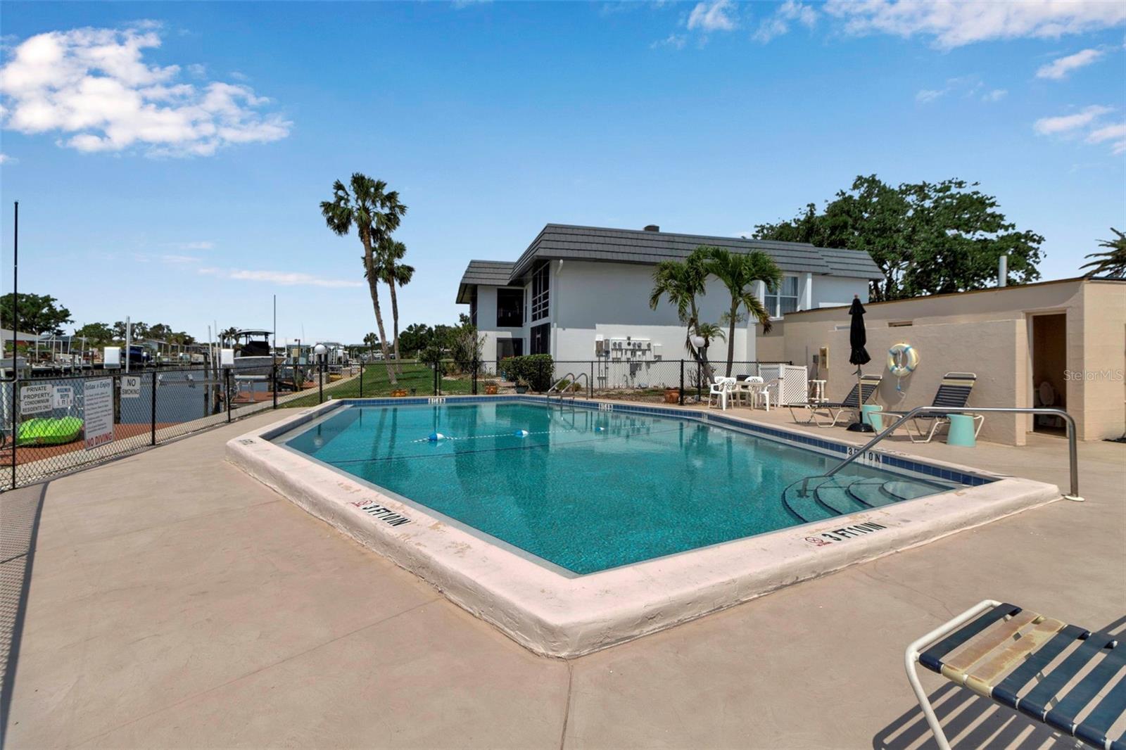 Image 34 of 46 For 10415 Waterbird Way 10415