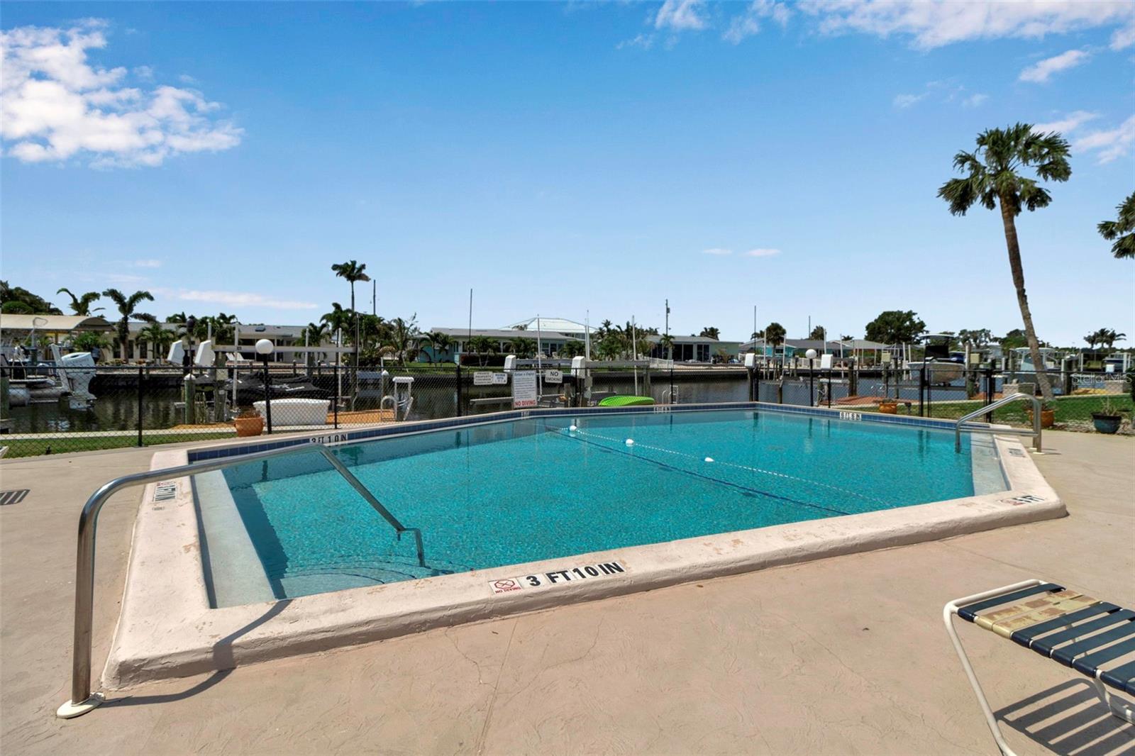 Image 36 of 46 For 10415 Waterbird Way 10415