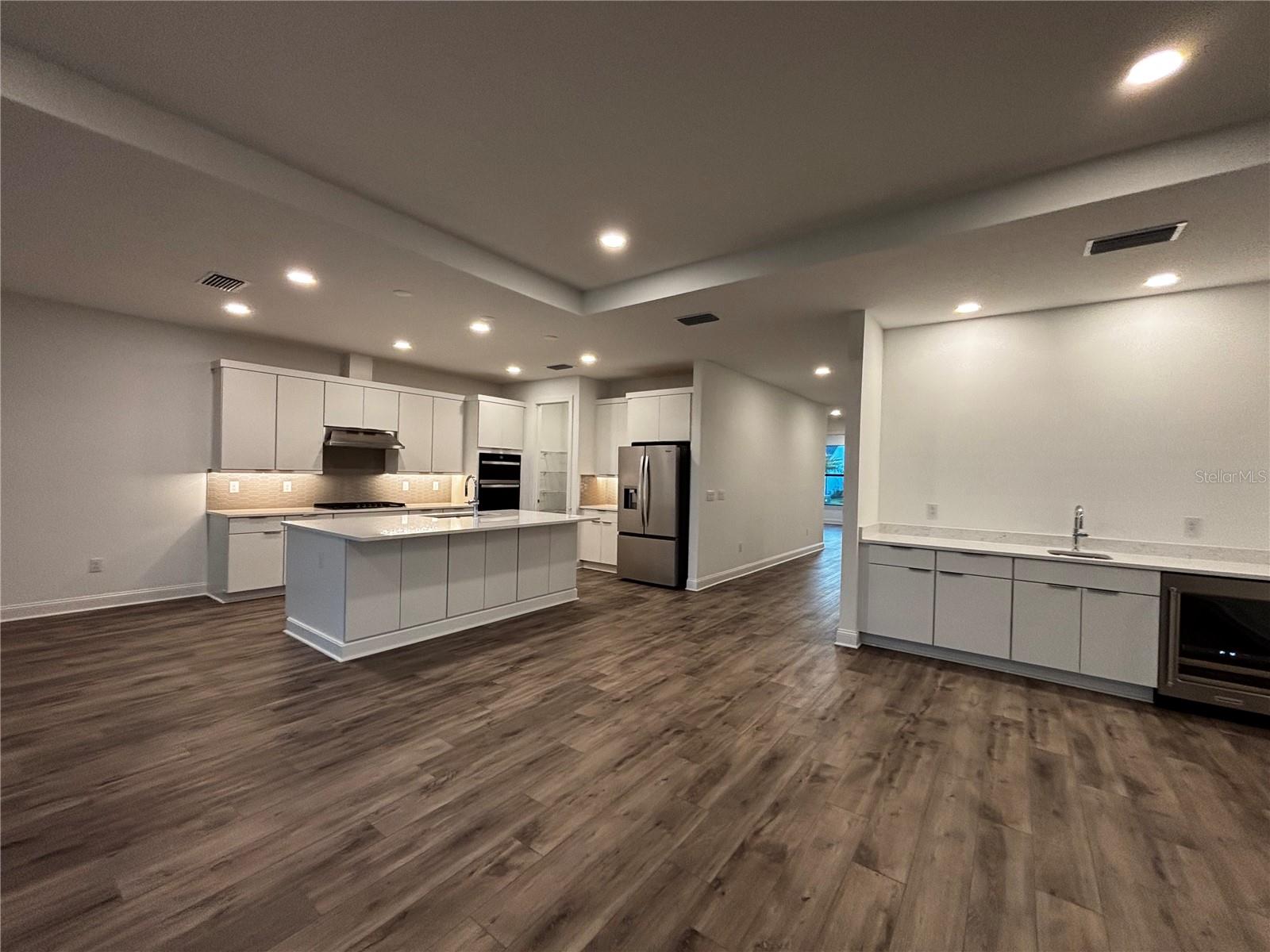 Image 19 of 31 For 5784 Freestone Circle