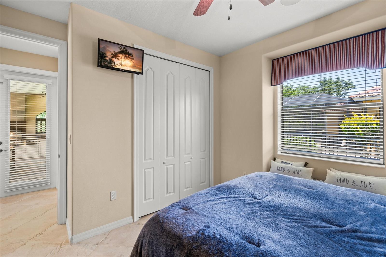 Image 24 of 33 For 4668 Tuscana Drive