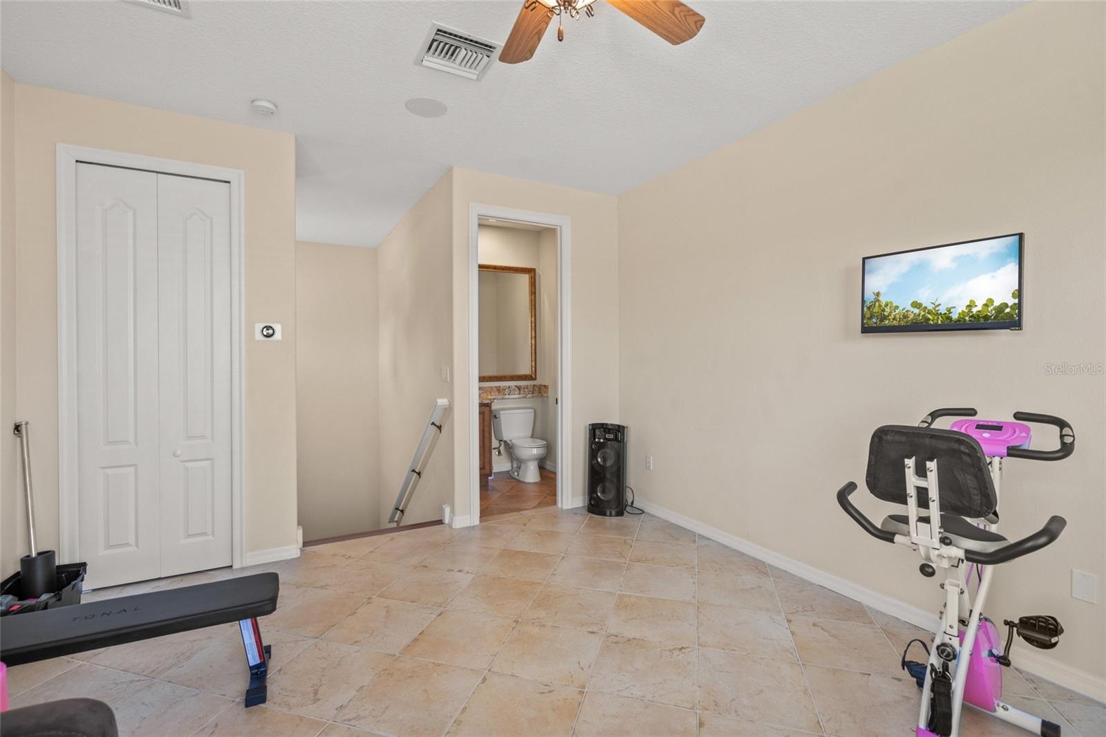 Image 27 of 33 For 4668 Tuscana Drive