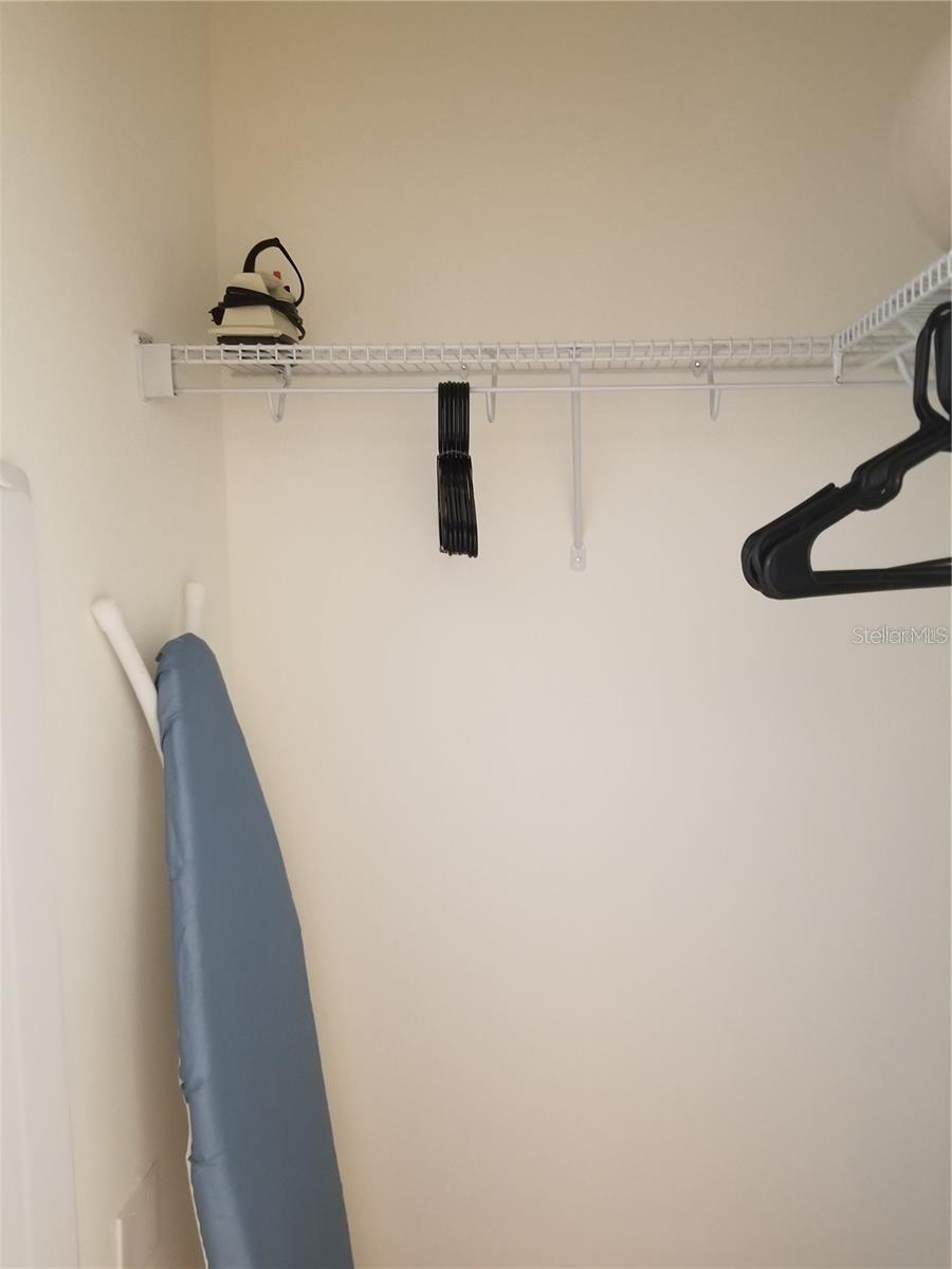 Listing photo id 14 for 1030 Tidewater Shores Loop 404