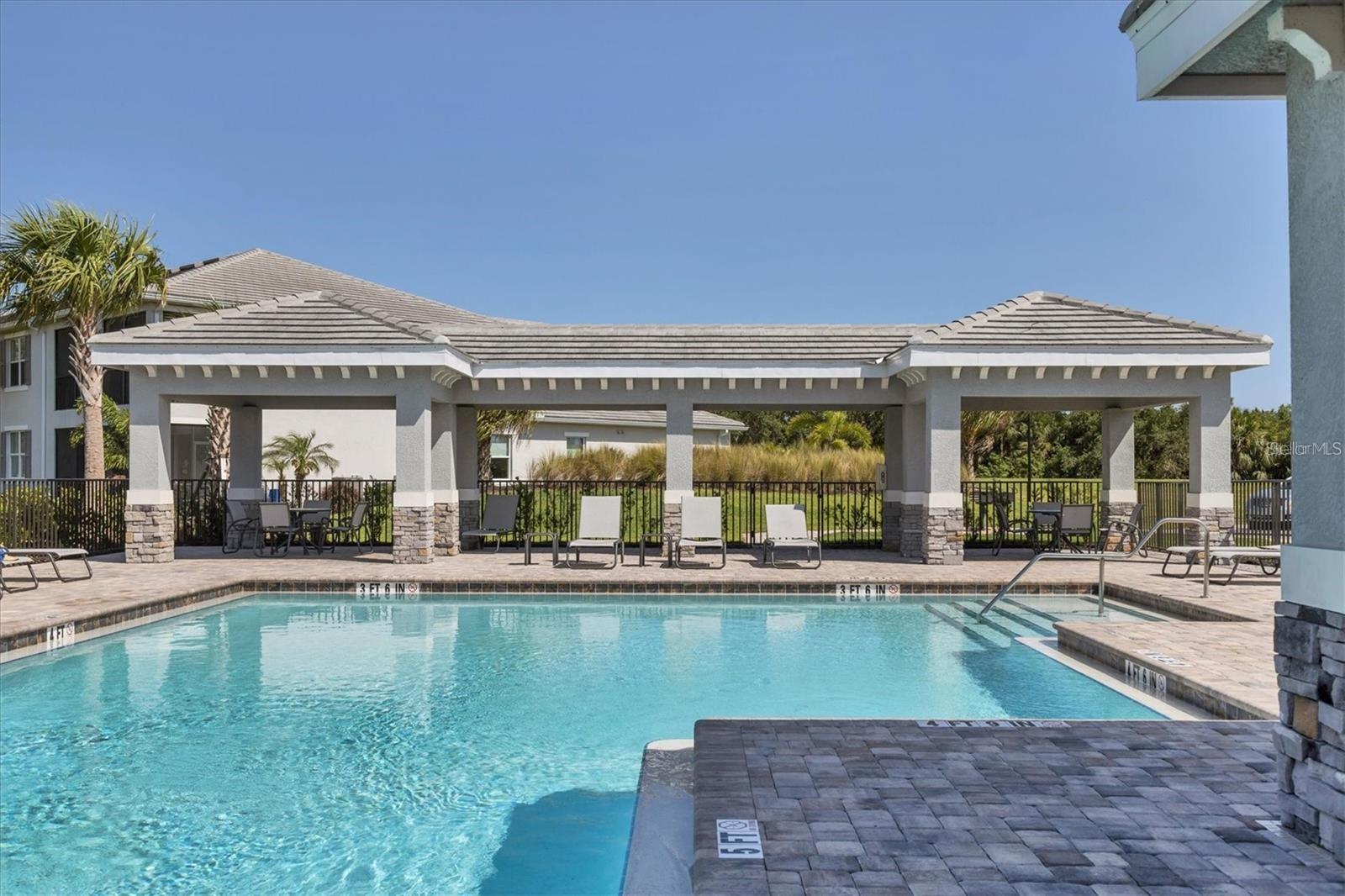 Listing photo id 29 for 1030 Tidewater Shores Loop 404