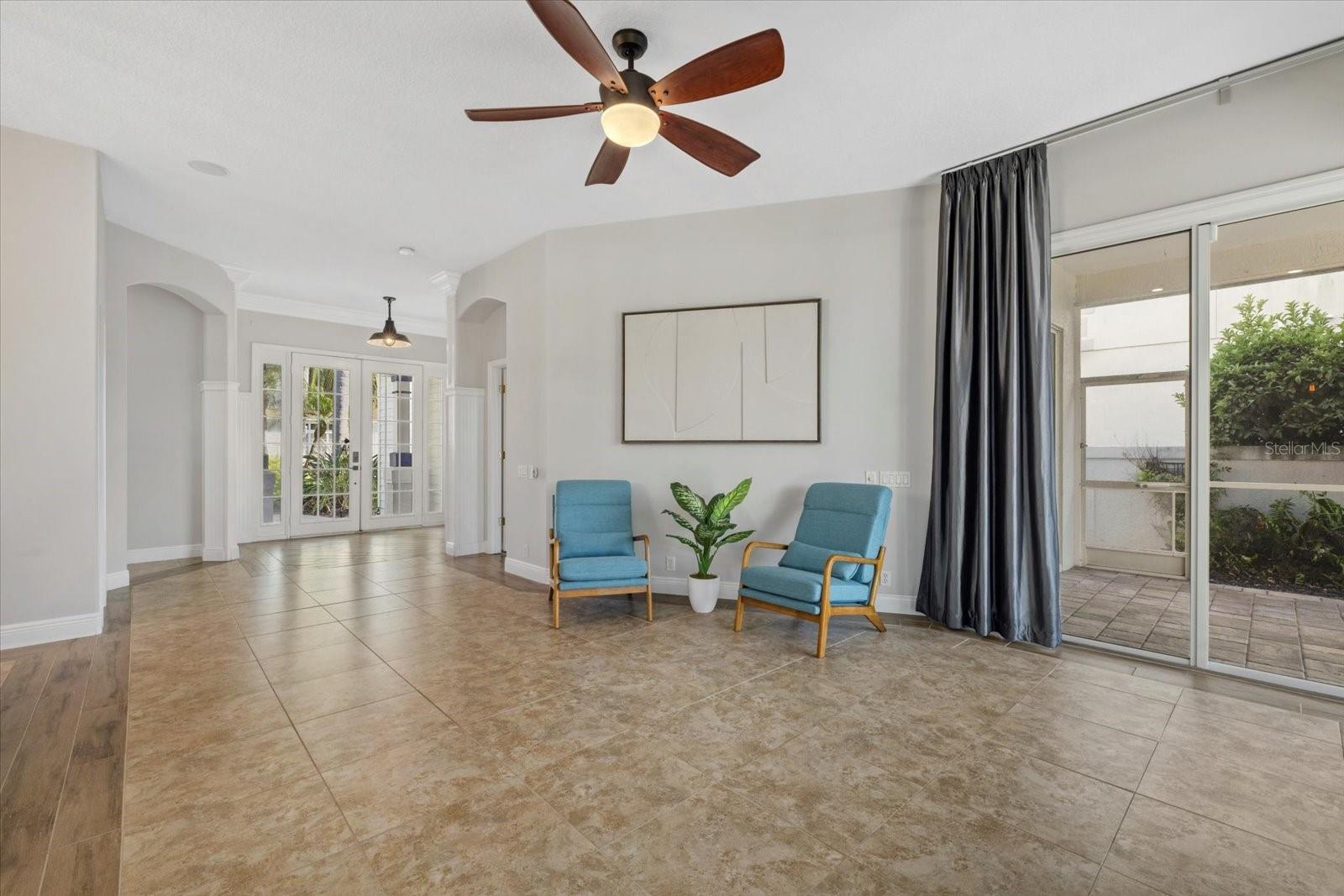 Image 18 of 52 For 4715 Spinnaker Drive