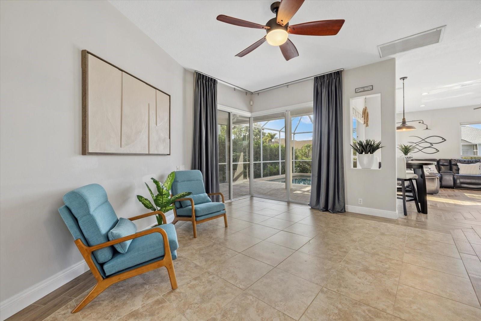 Image 19 of 52 For 4715 Spinnaker Drive