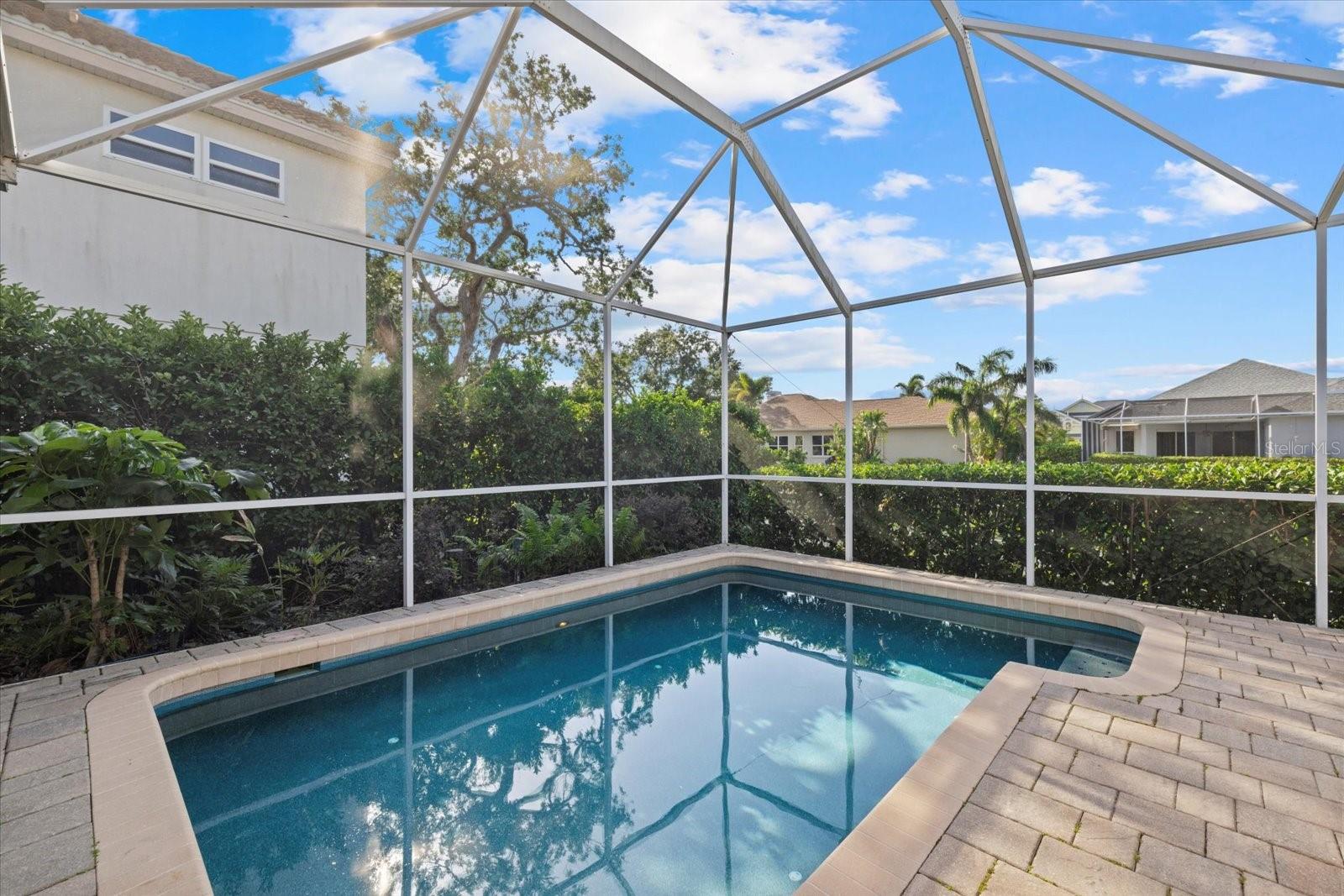 Image 35 of 52 For 4715 Spinnaker Drive