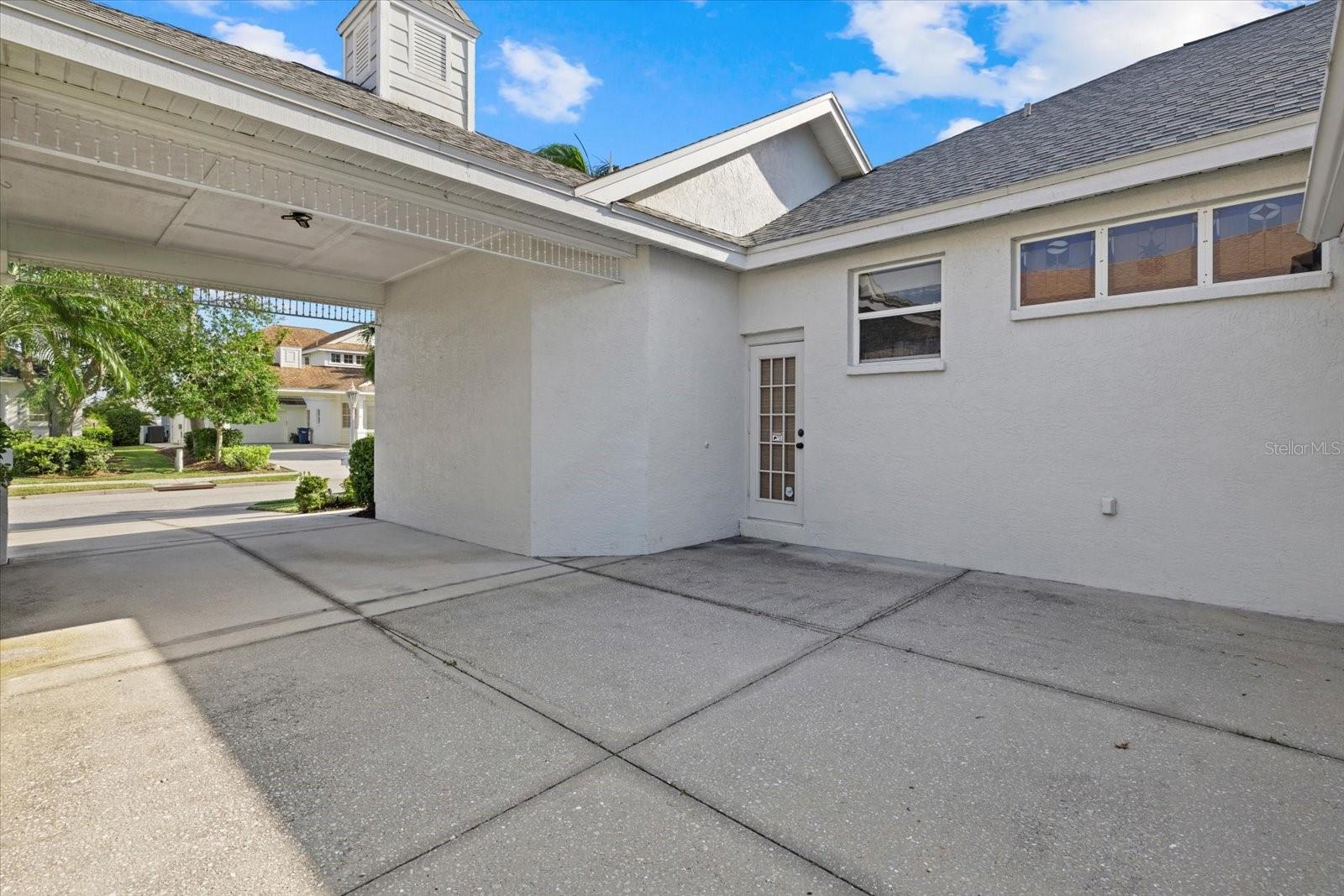 Image 42 of 52 For 4715 Spinnaker Drive