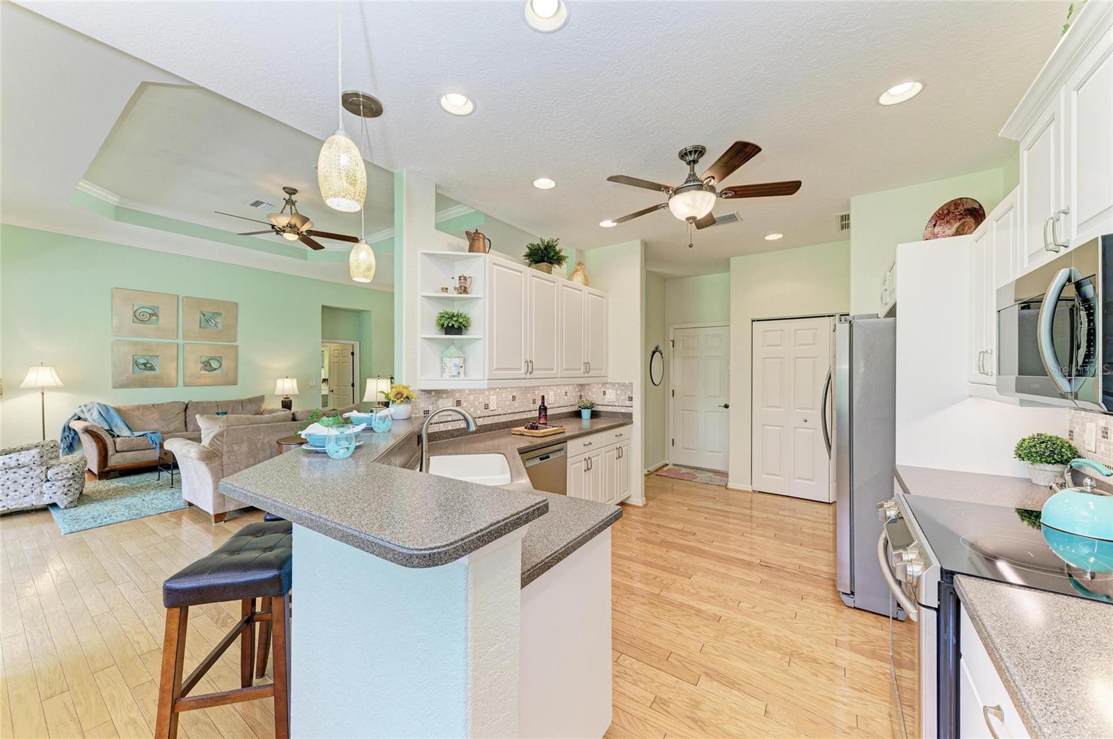 Image 13 of 47 For 5616 90th Avenue Circle E