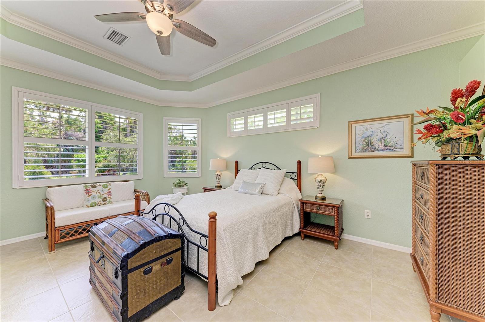 Image 18 of 47 For 5616 90th Avenue Circle E