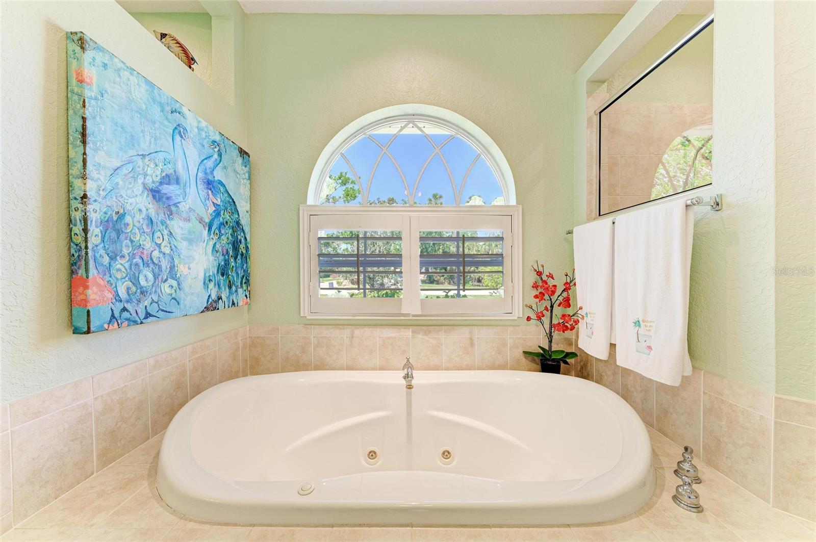 Image 24 of 47 For 5616 90th Avenue Circle E