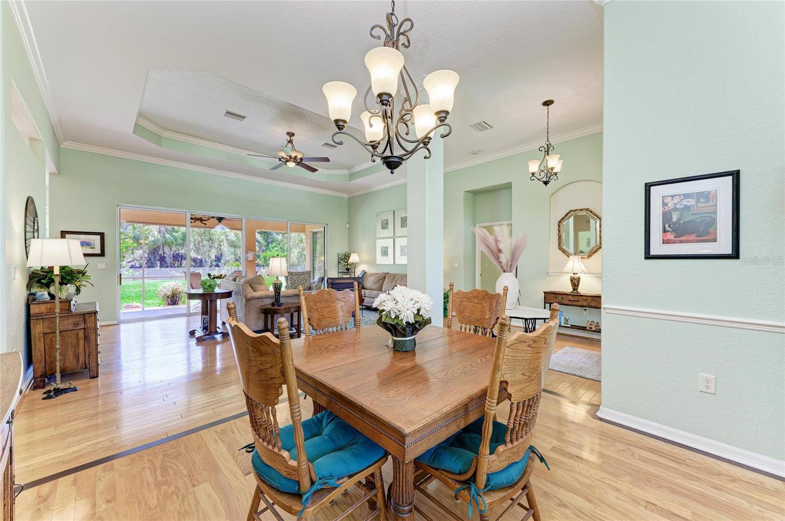 Image 6 of 47 For 5616 90th Avenue Circle E