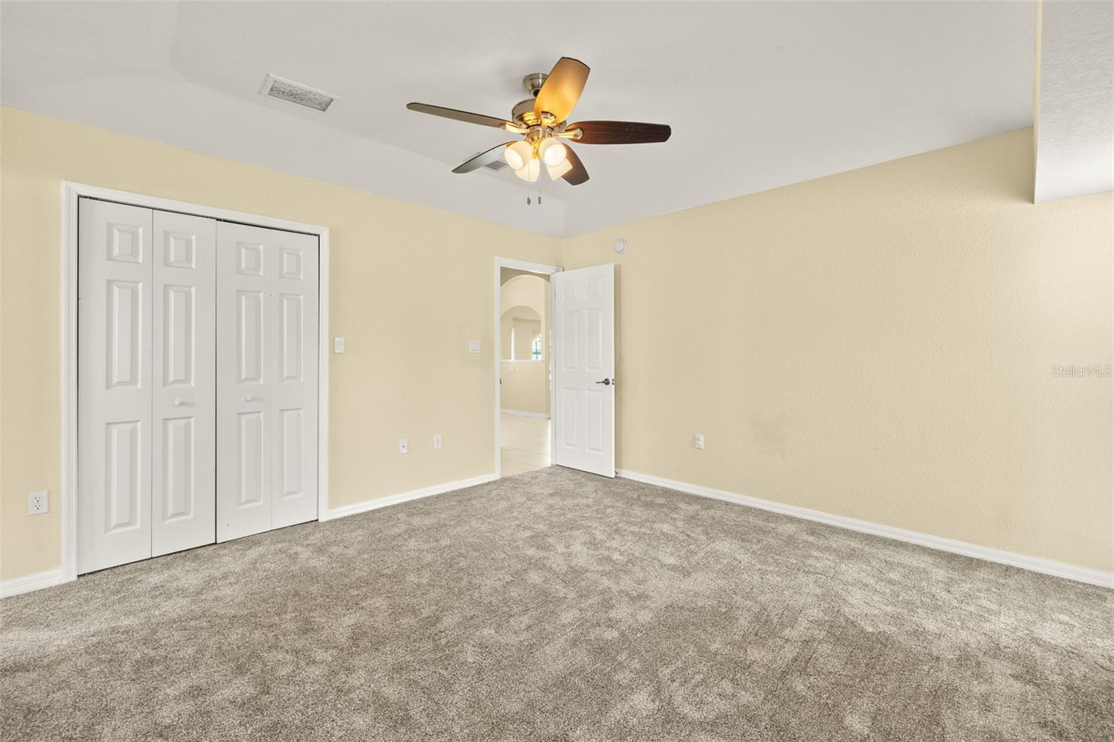 Image 13 of 32 For 27255 Deep Creek Boulevard