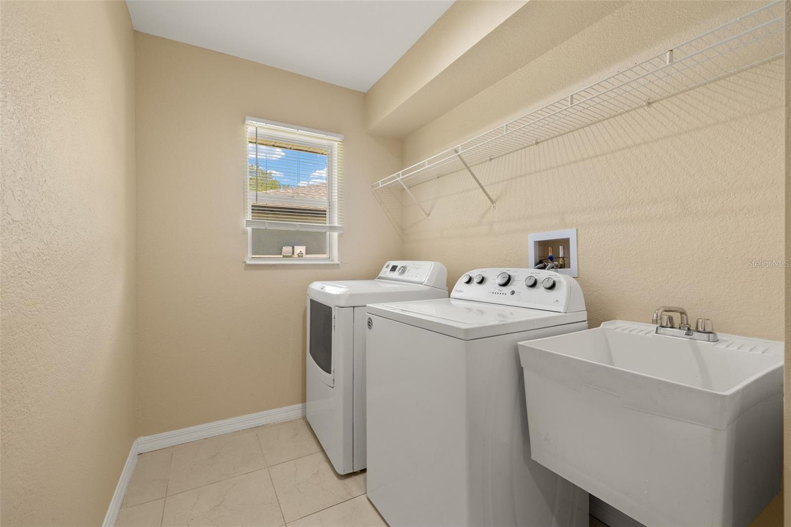 Image 21 of 32 For 27255 Deep Creek Boulevard
