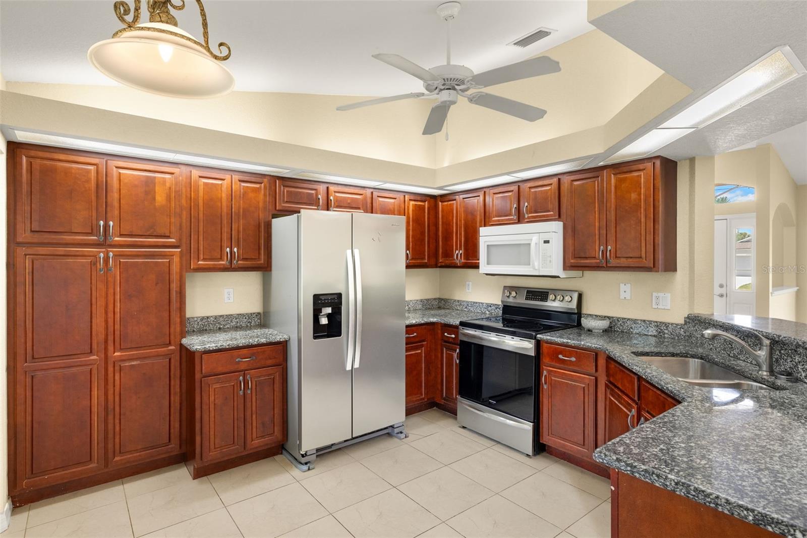 Image 7 of 32 For 27255 Deep Creek Boulevard