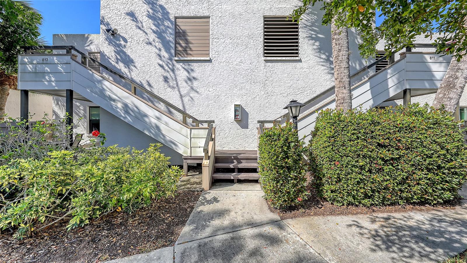 Details for 811 Oak Drive 811, BRADENTON, FL 34210