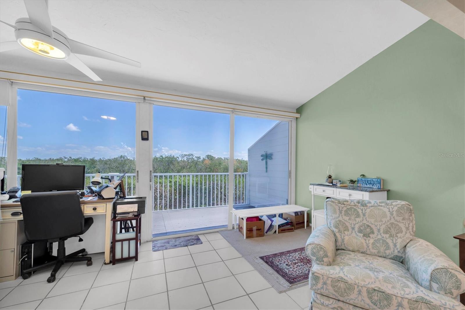 Image 12 of 57 For 801 Waterside Lane