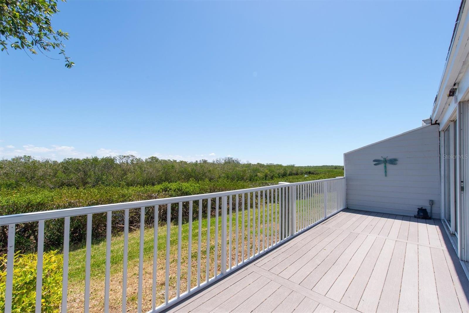 Image 32 of 57 For 801 Waterside Lane