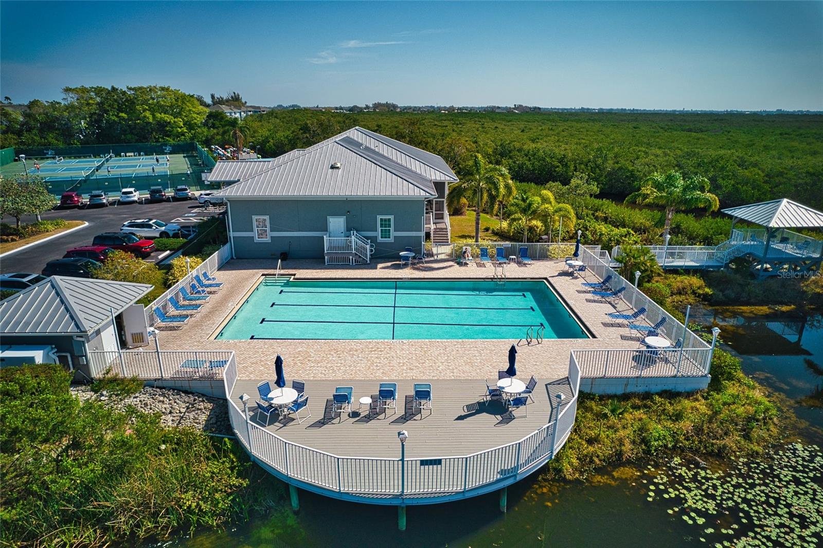 Image 50 of 57 For 801 Waterside Lane