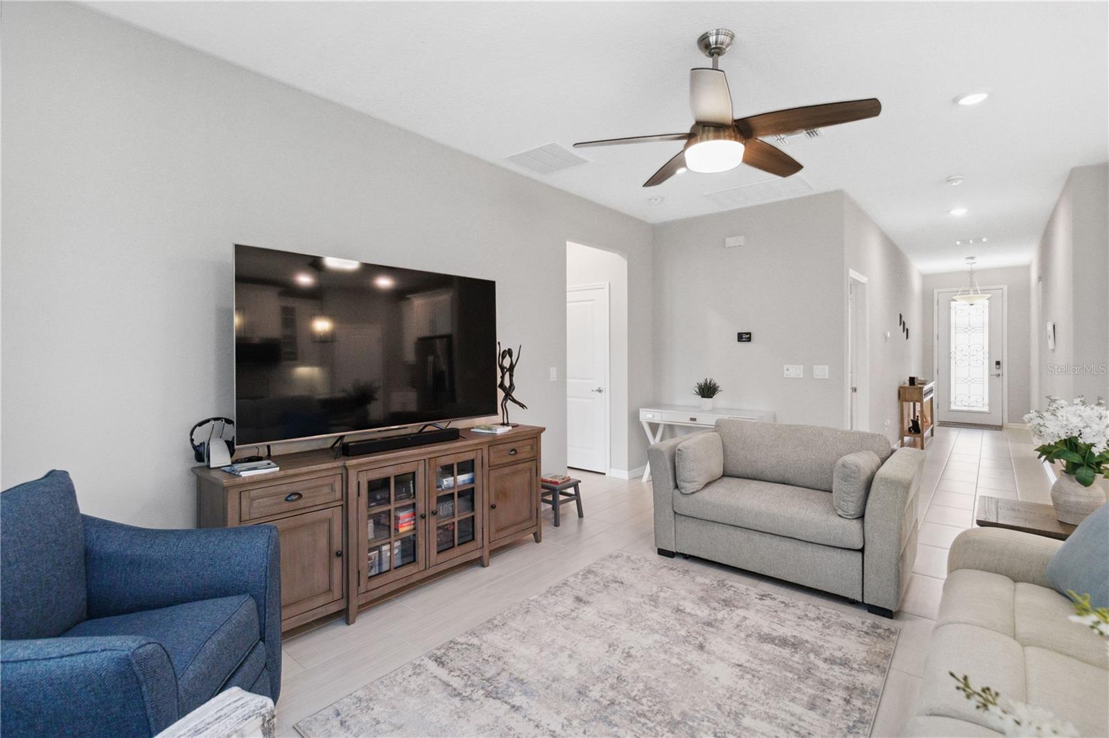 Image 12 of 55 For 412 Dalily Boulevard