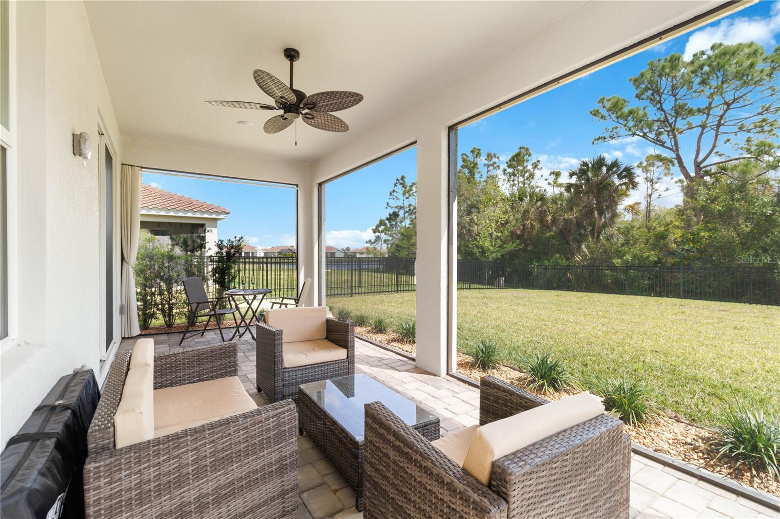 Image 35 of 55 For 412 Dalily Boulevard