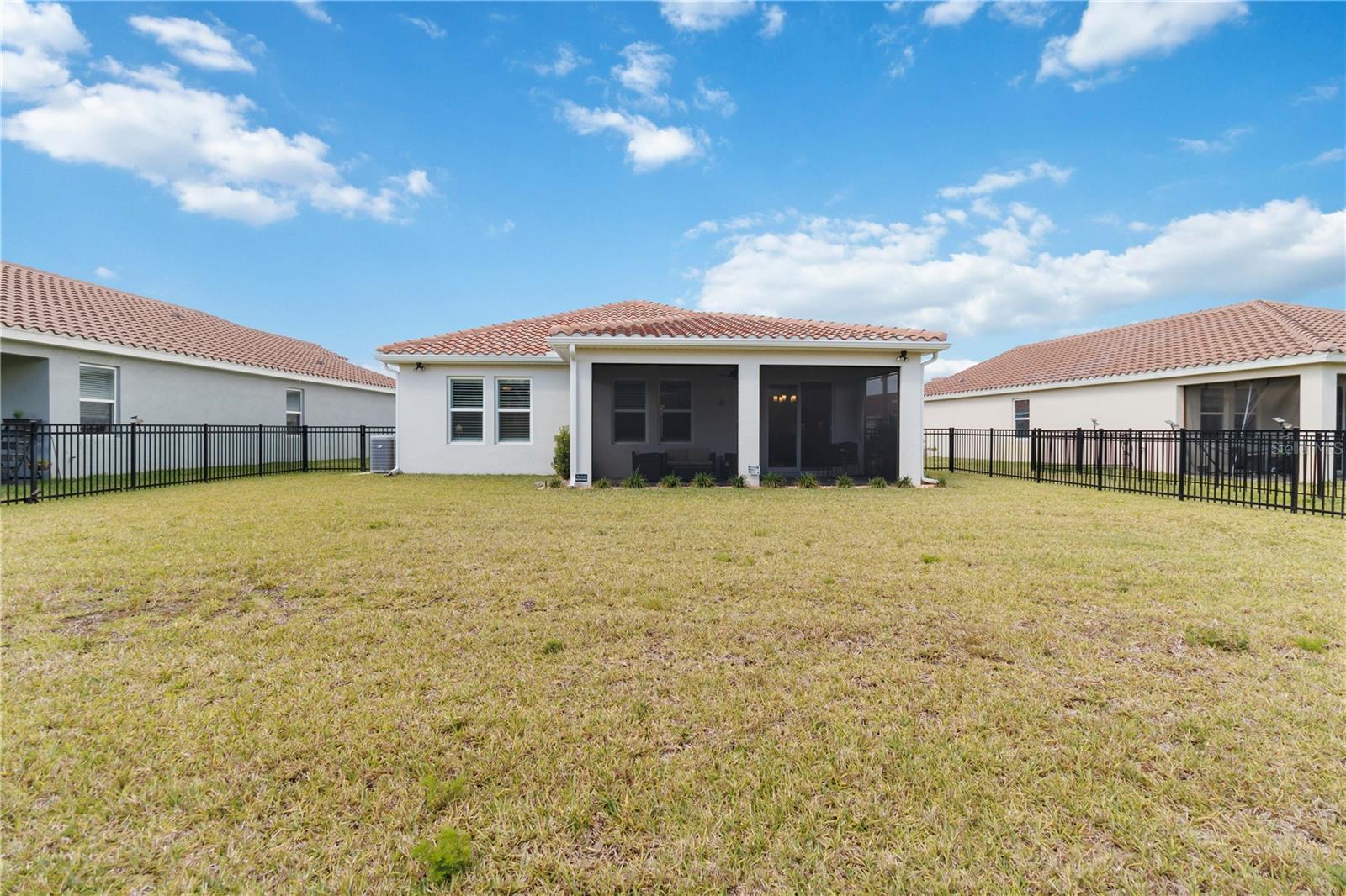 Image 38 of 55 For 412 Dalily Boulevard