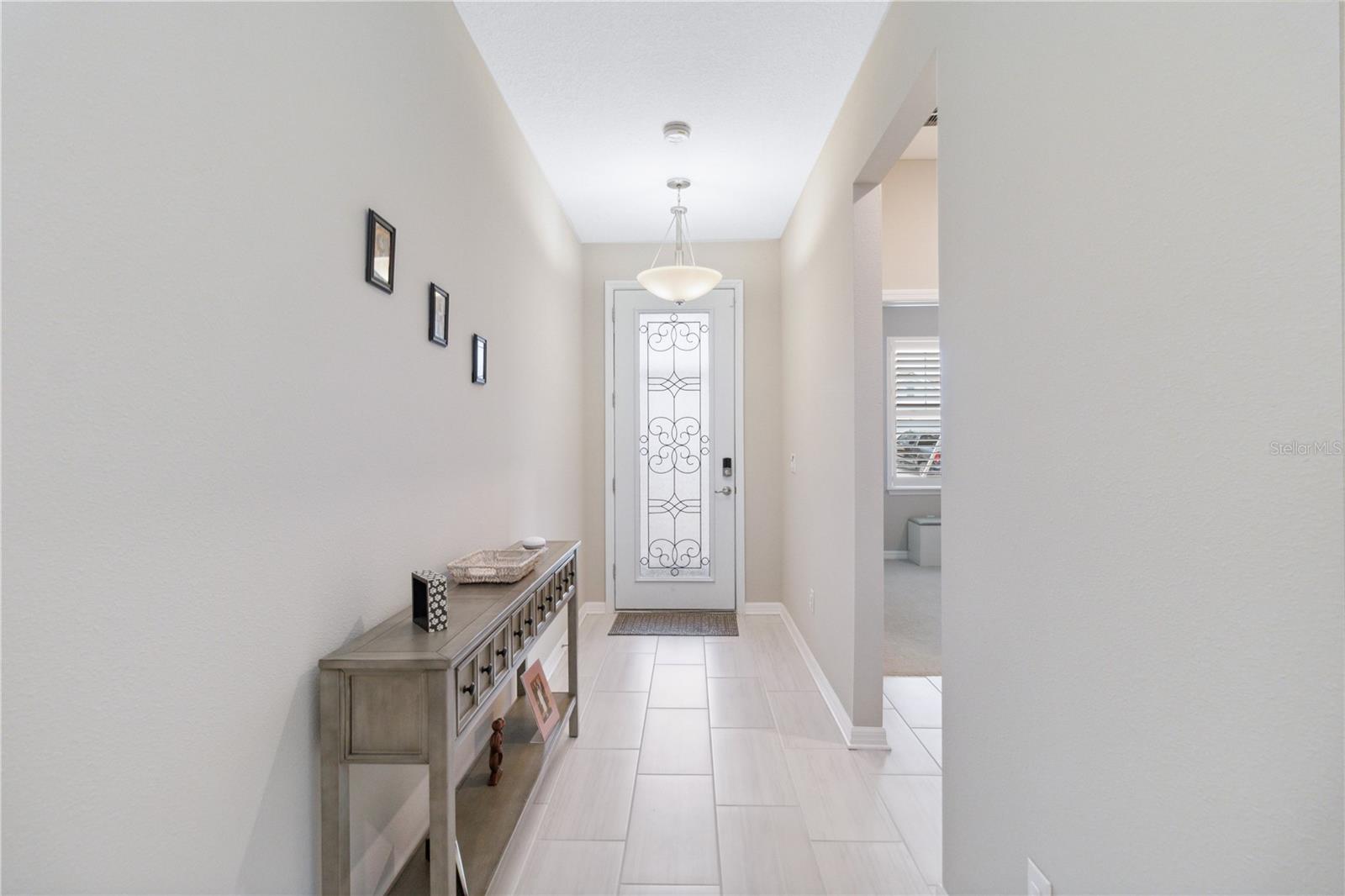 Image 7 of 55 For 412 Dalily Boulevard