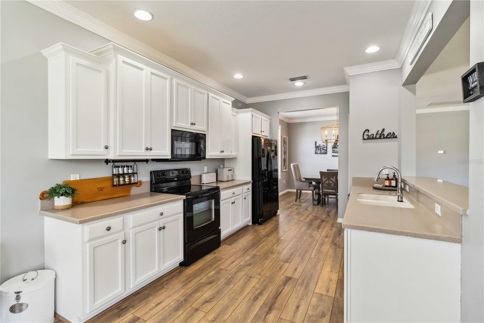 Image 10 of 46 For 6838 44th Terrace E