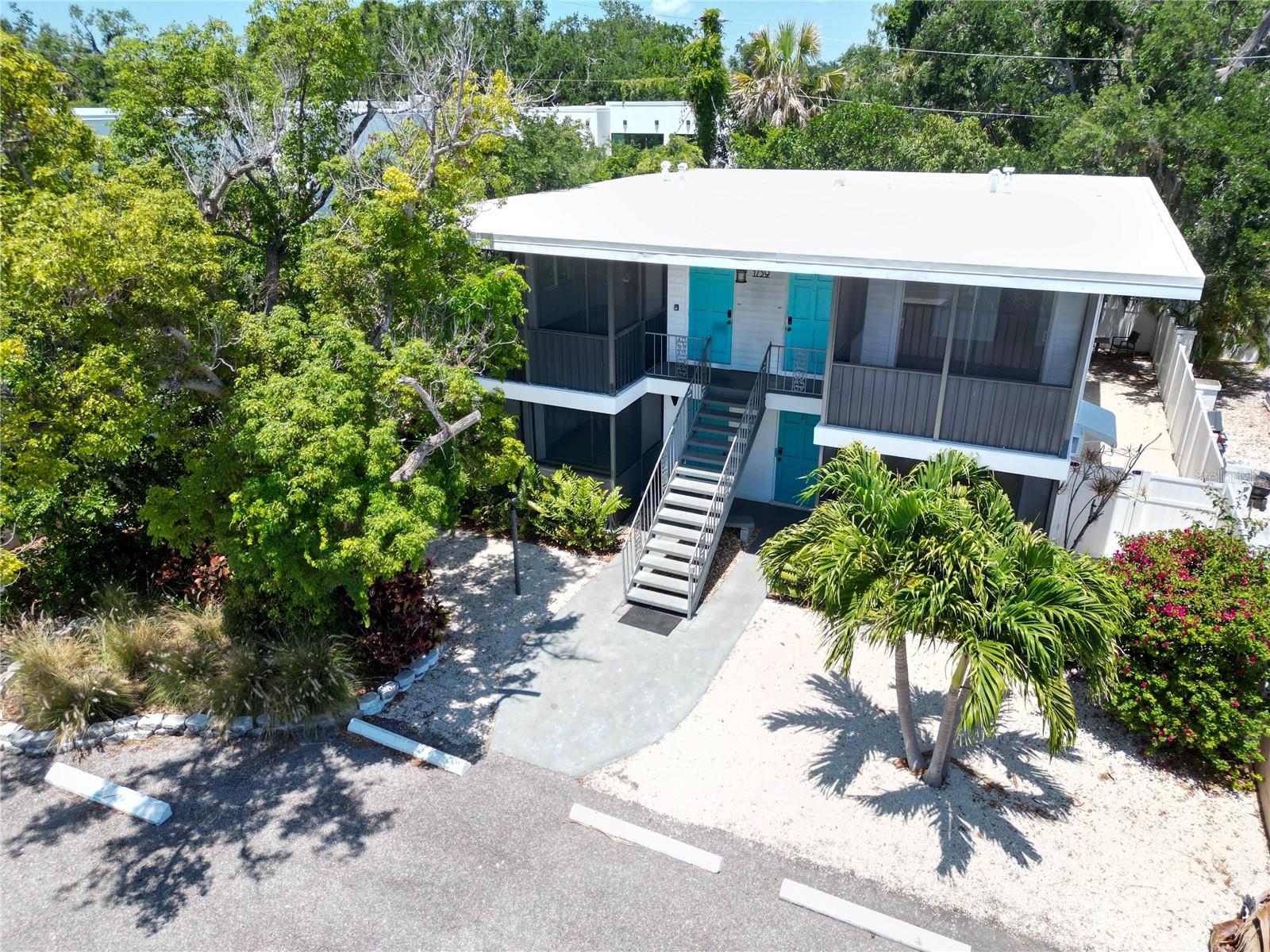 Image 10 of 10 For 1739 Siesta Drive 1
