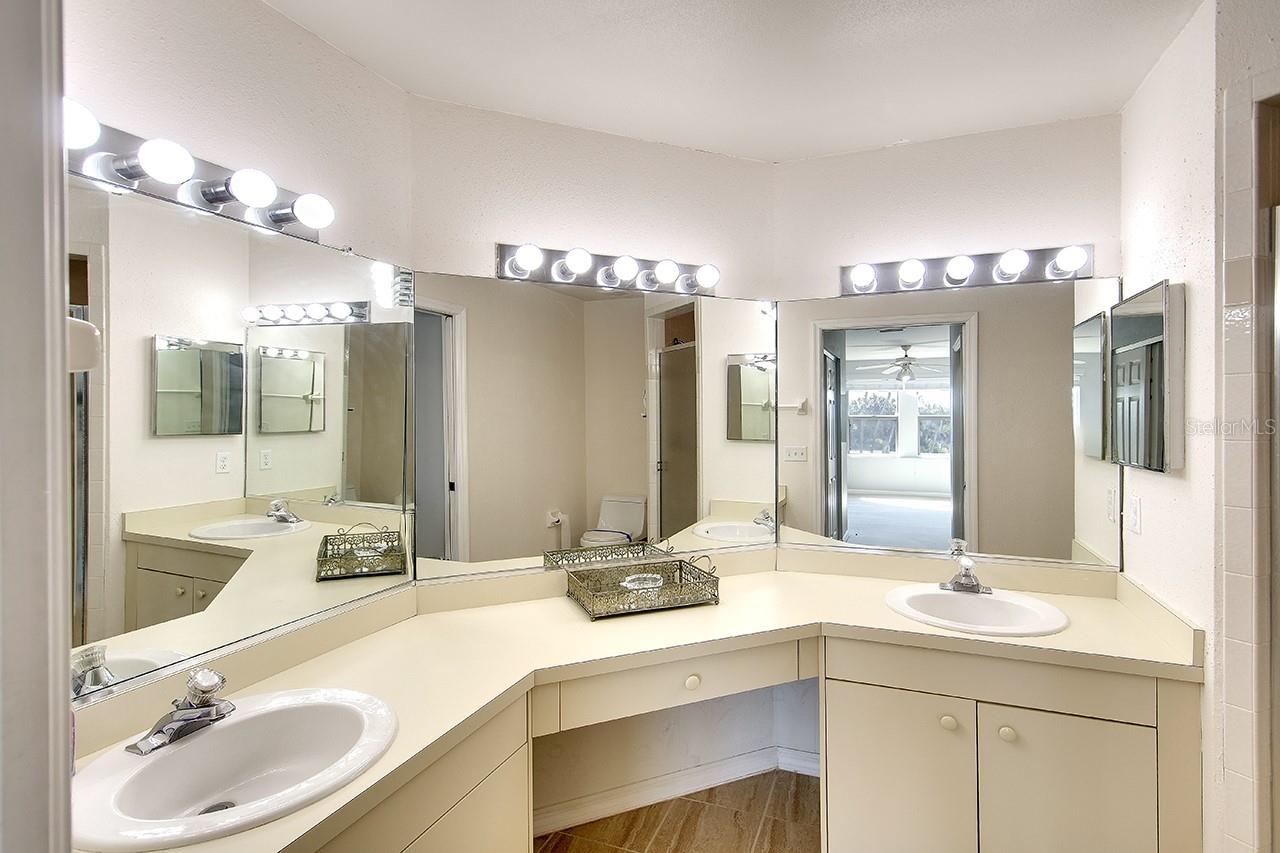Image 14 of 38 For 2608 Waterford Way B