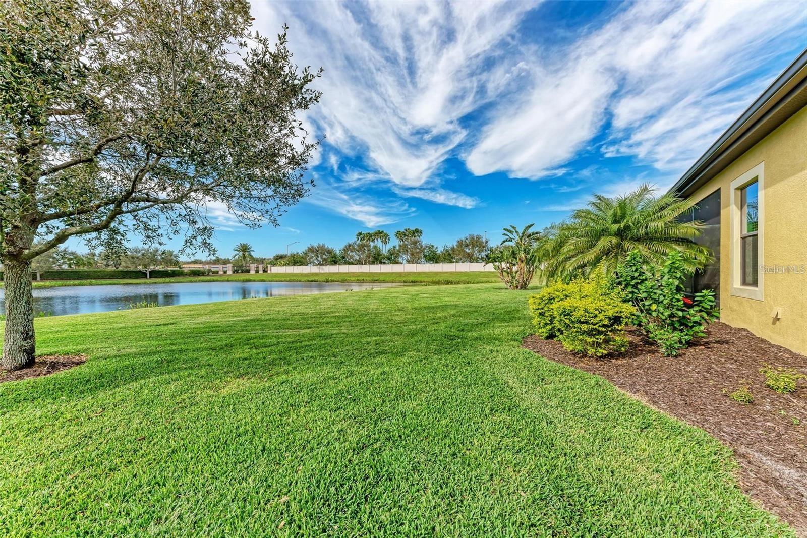 Listing photo id 32 for 10655 Glencorse Terrace