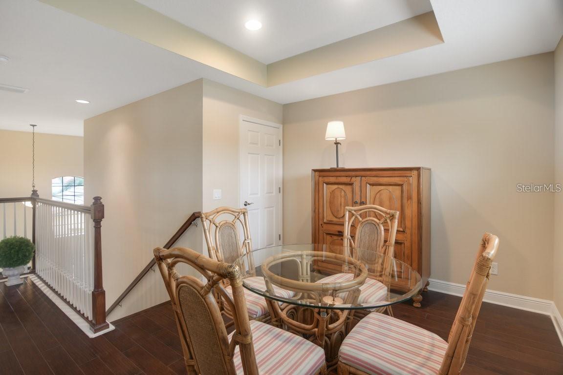 Listing photo id 43 for 10655 Glencorse Terrace