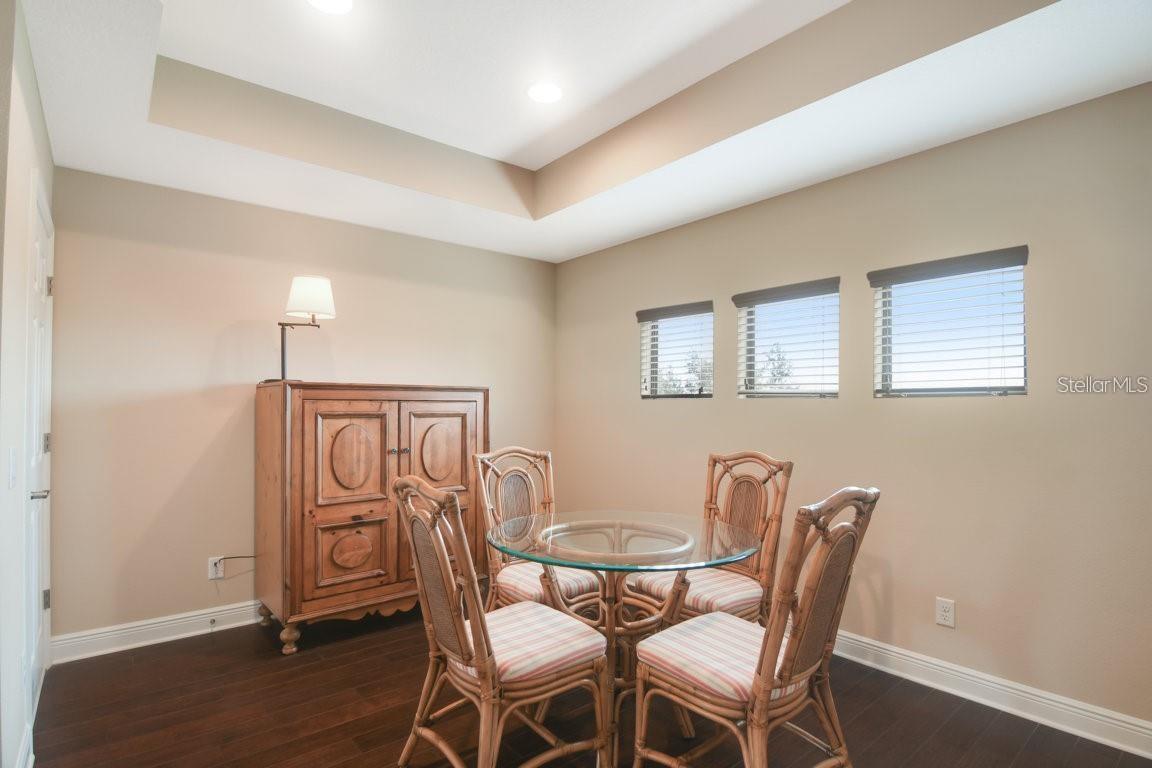 Listing photo id 45 for 10655 Glencorse Terrace