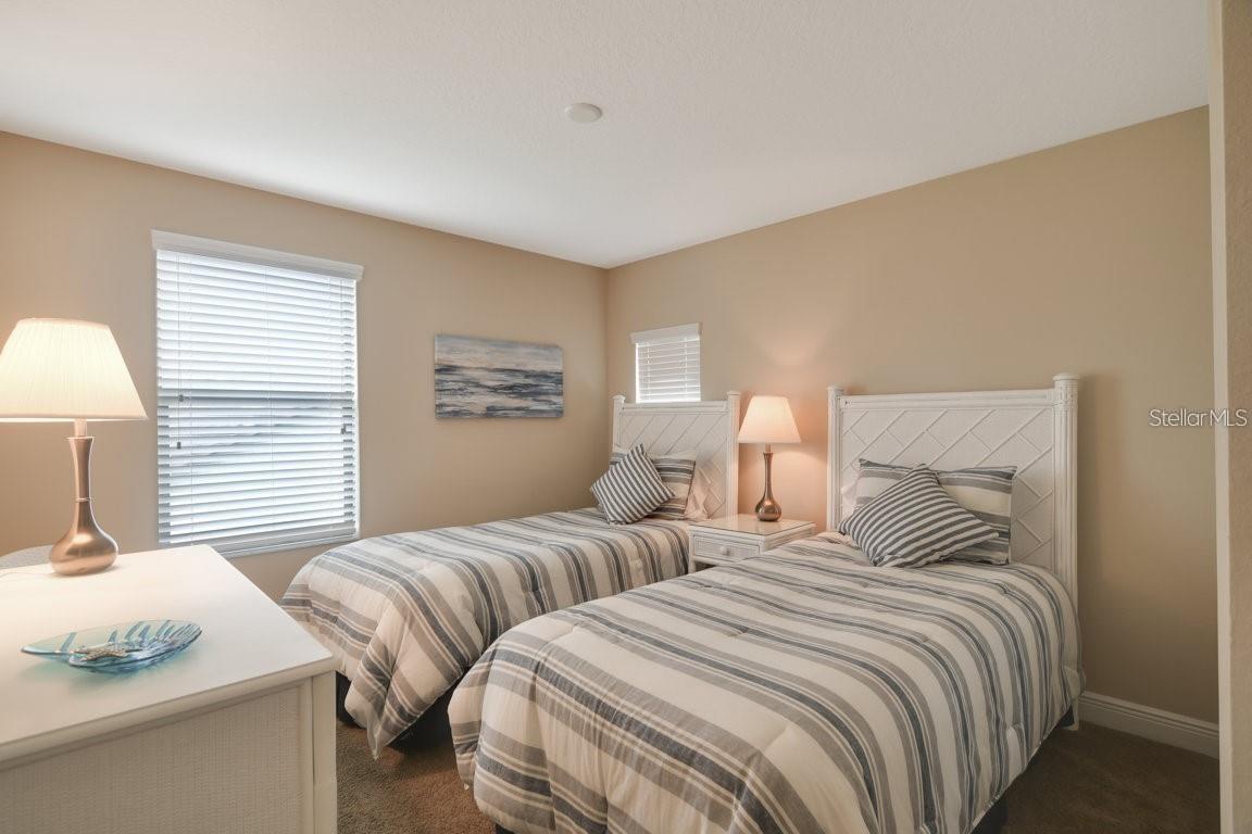 Listing photo id 48 for 10655 Glencorse Terrace