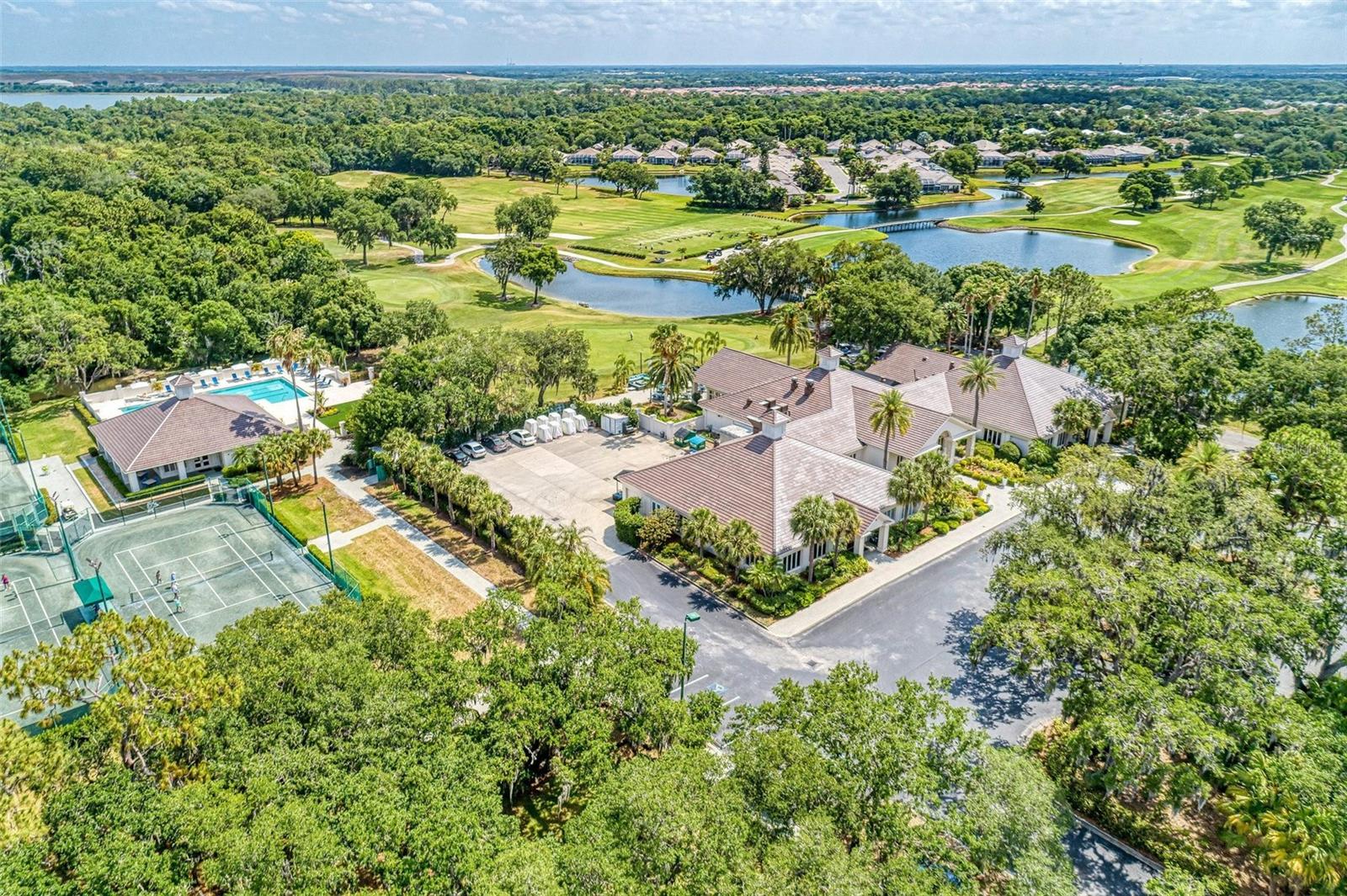 Listing photo id 56 for 10655 Glencorse Terrace