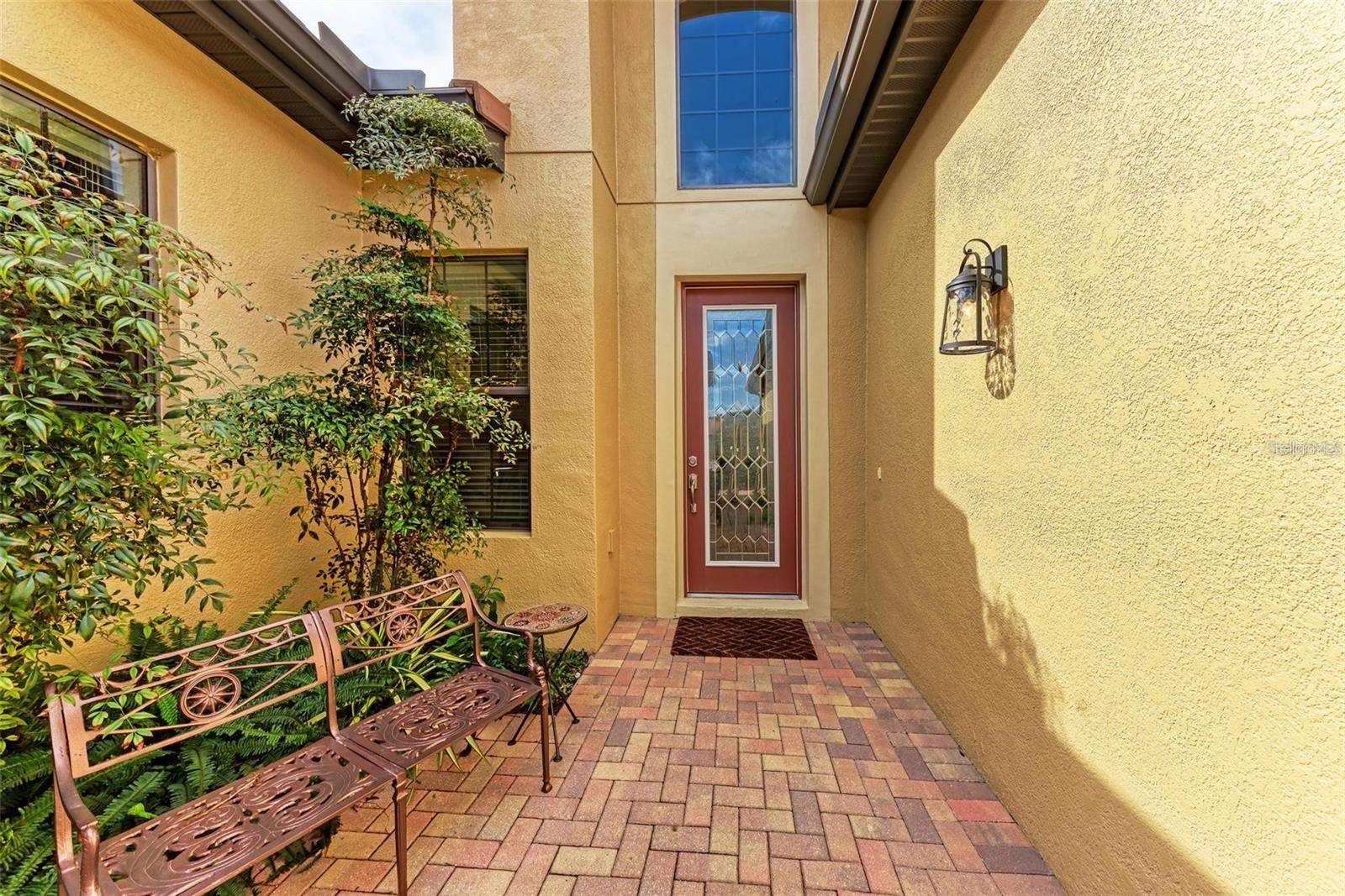 Listing photo id 7 for 10655 Glencorse Terrace