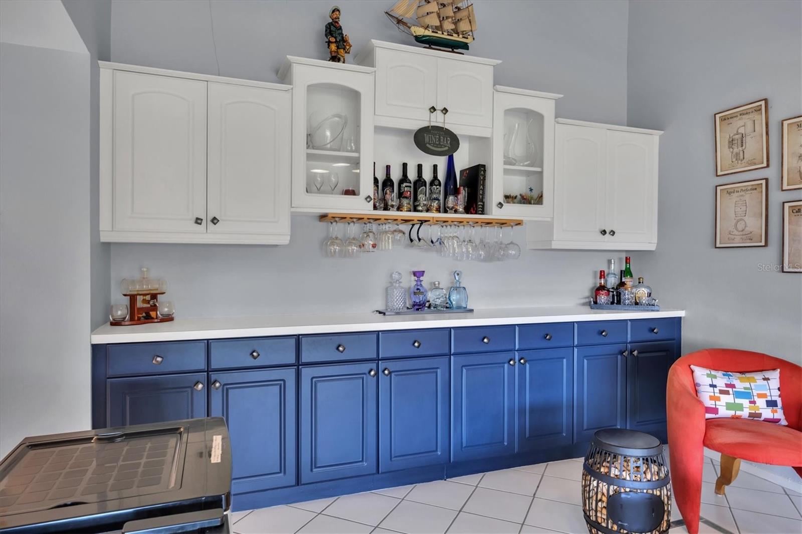 Image 18 of 69 For 4947 Greencroft Road 175